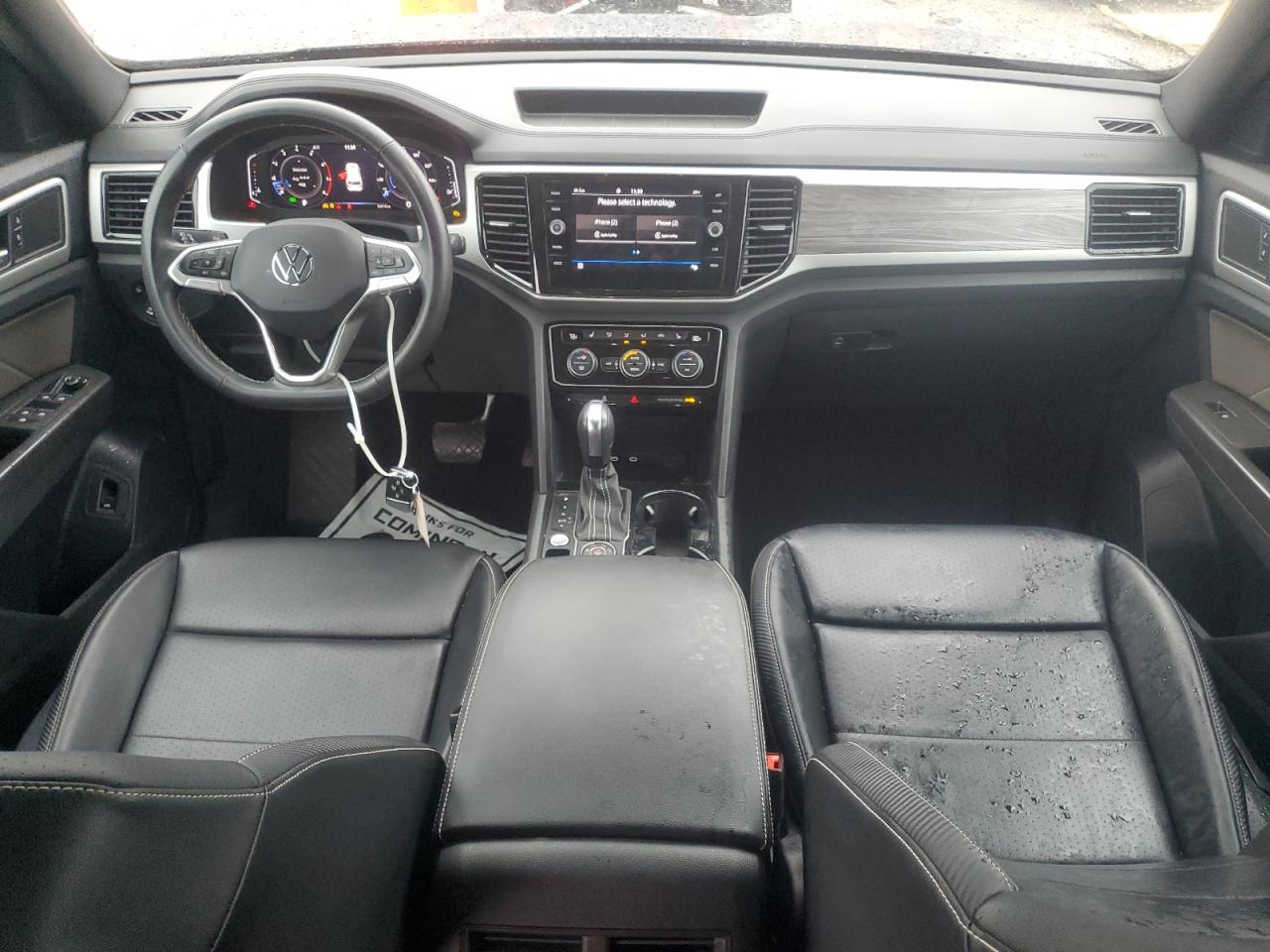 VOLKSWAGEN ATLAS CROSS SPORT SE