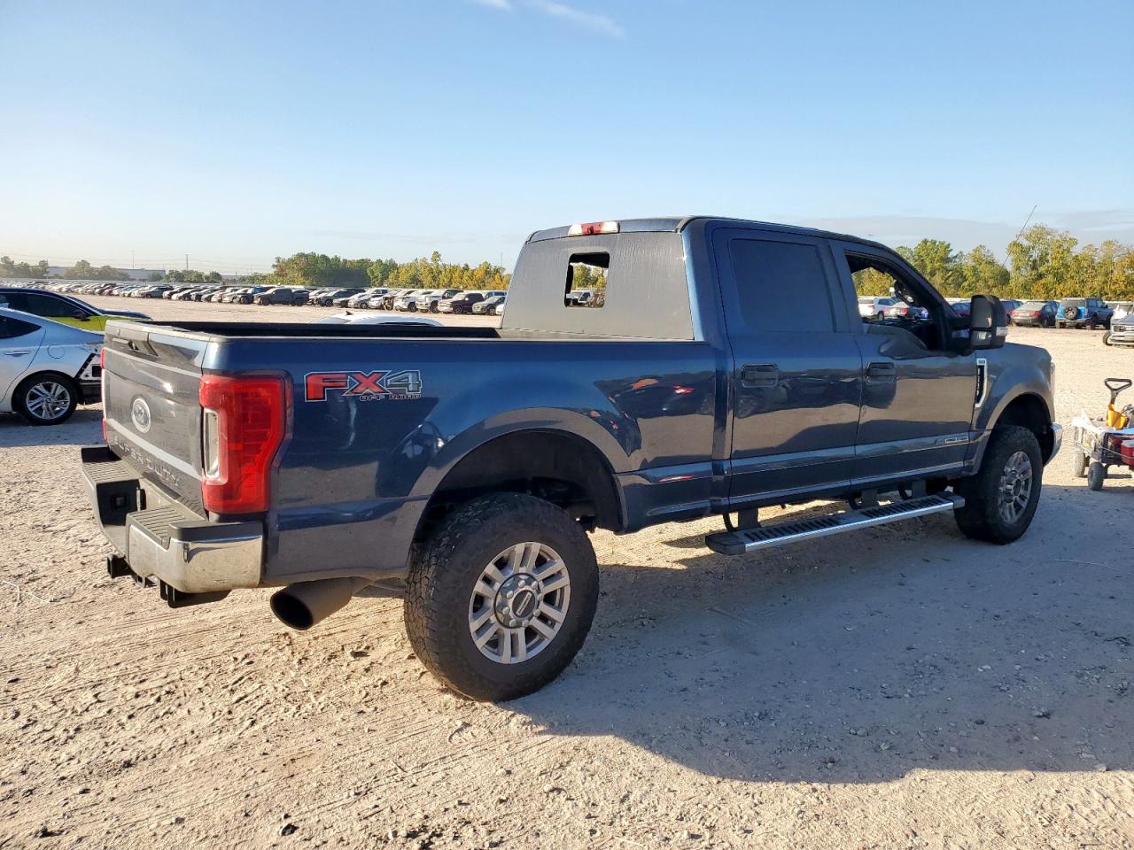 FORD F-250 SUPER DUTY