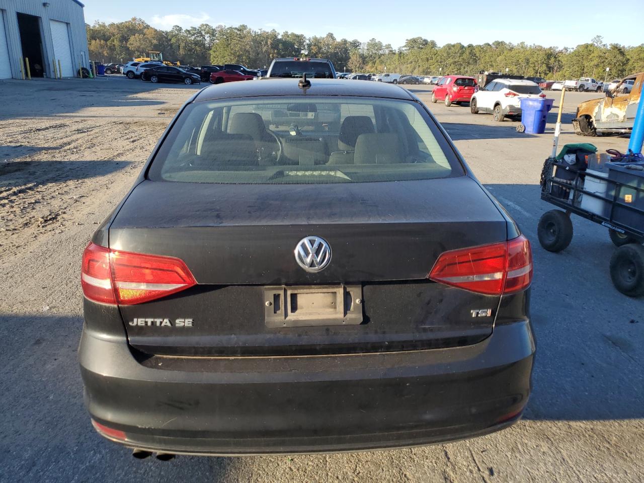 VOLKSWAGEN JETTA SE