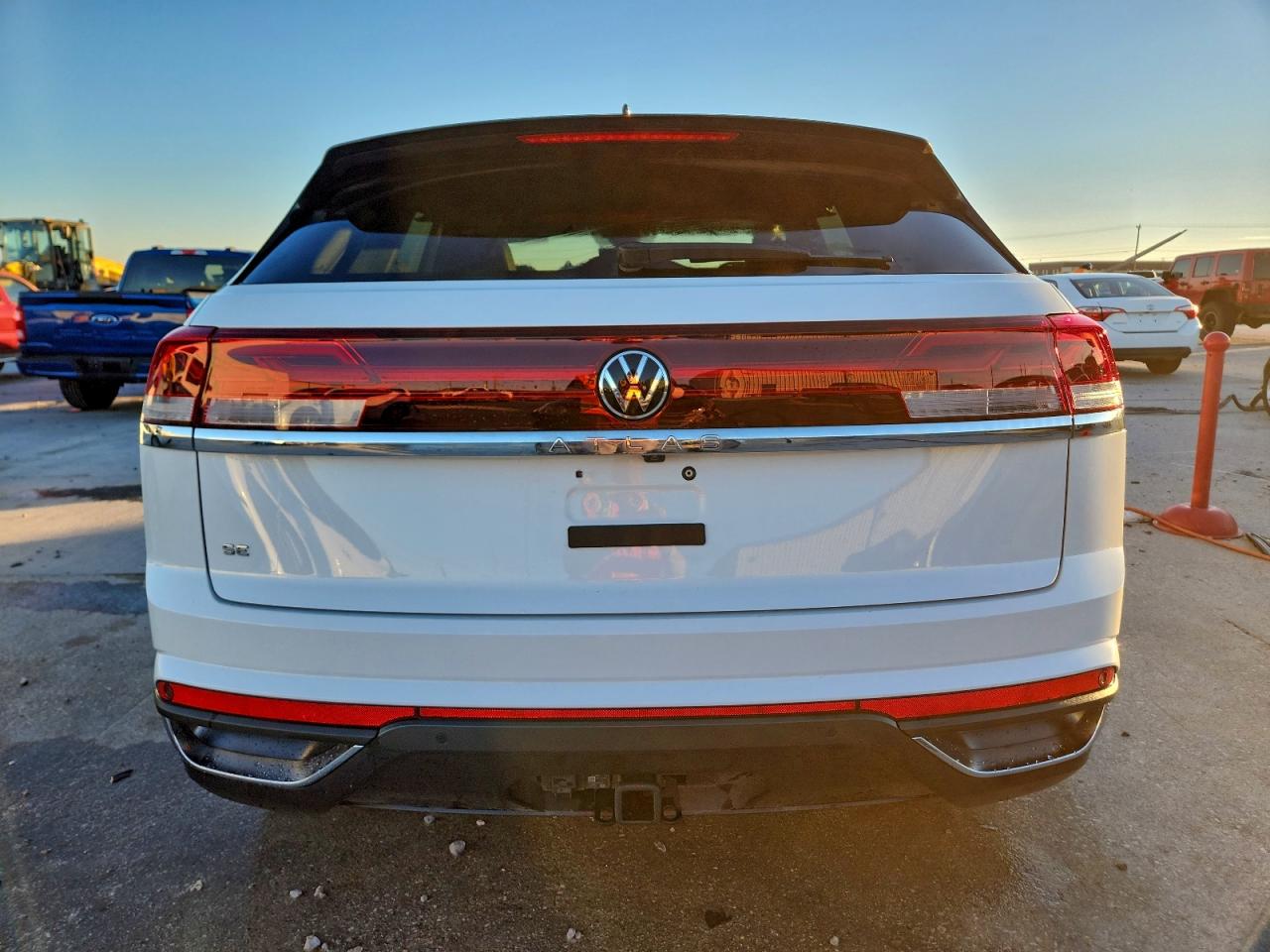 VOLKSWAGEN ATLAS CROSS SPORT SE