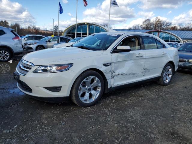 Global Auto Auctions: 2011 FORD TAURUS SEL
