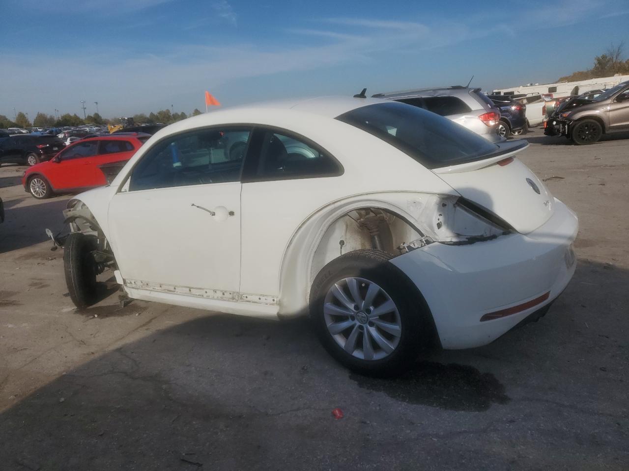 VOLKSWAGEN BEETLE S