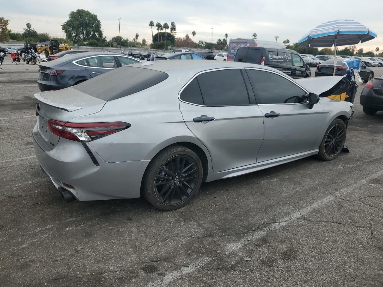 TOYOTA CAMRY XSE
