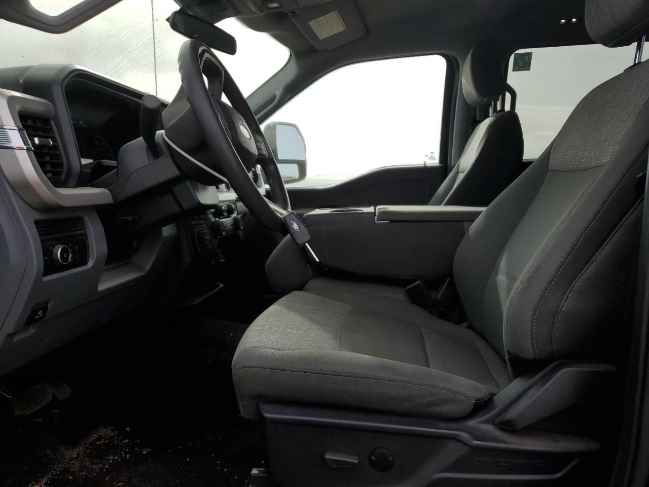 FORD F-350 SUPER DUTY