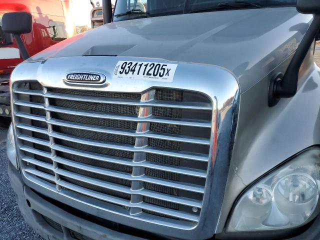 2015 FREIGHTLINER CASCADIA 1 #3291287446