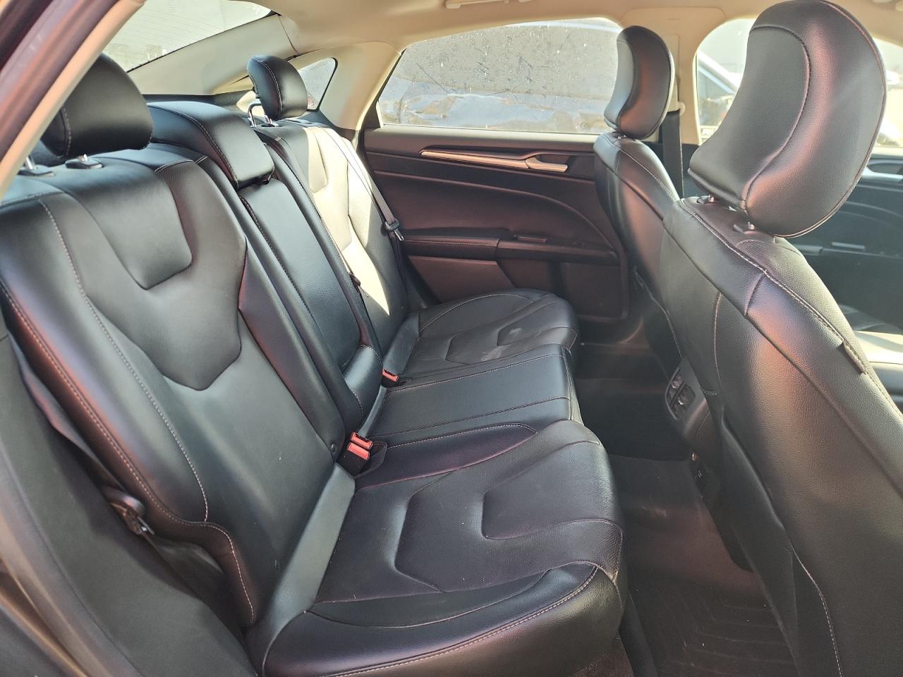 FORD FUSION TITANIUM HEV