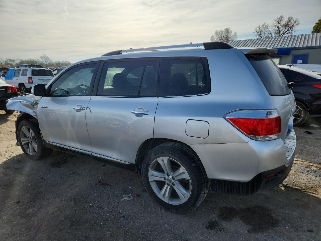 TOYOTA HIGHLANDER LIMITED