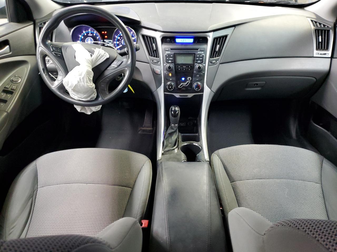 Lot #3317083982 2011 HYUNDAI SONATA GLS