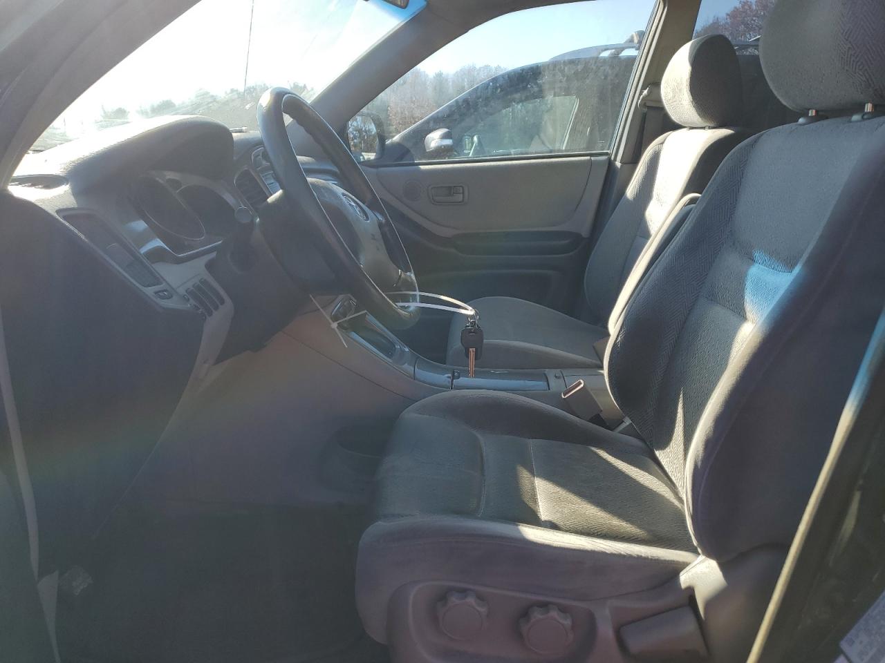 Lot #3293307462 2003 TOYOTA HIGHLANDER