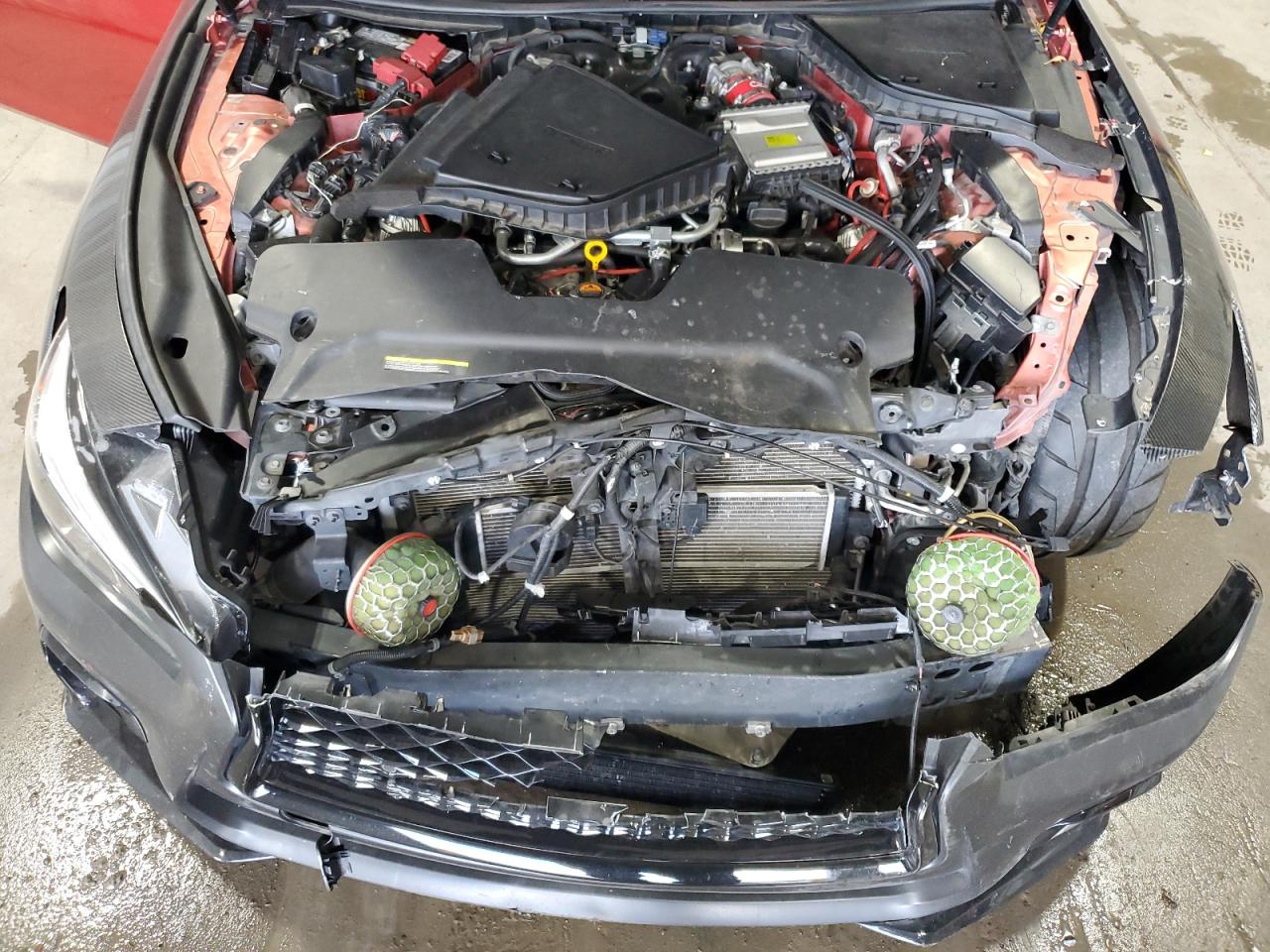 INFINITI Q50 RED SPORT 400