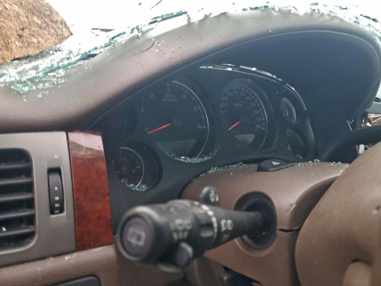 CHEVROLET SUBURBAN K1500 LT