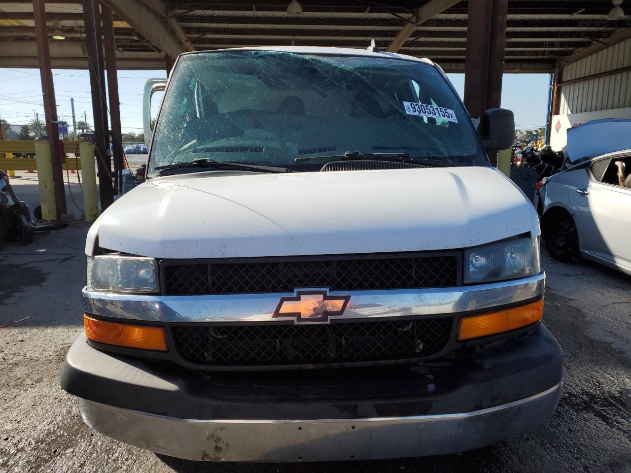 CHEVROLET EXPRESS LT