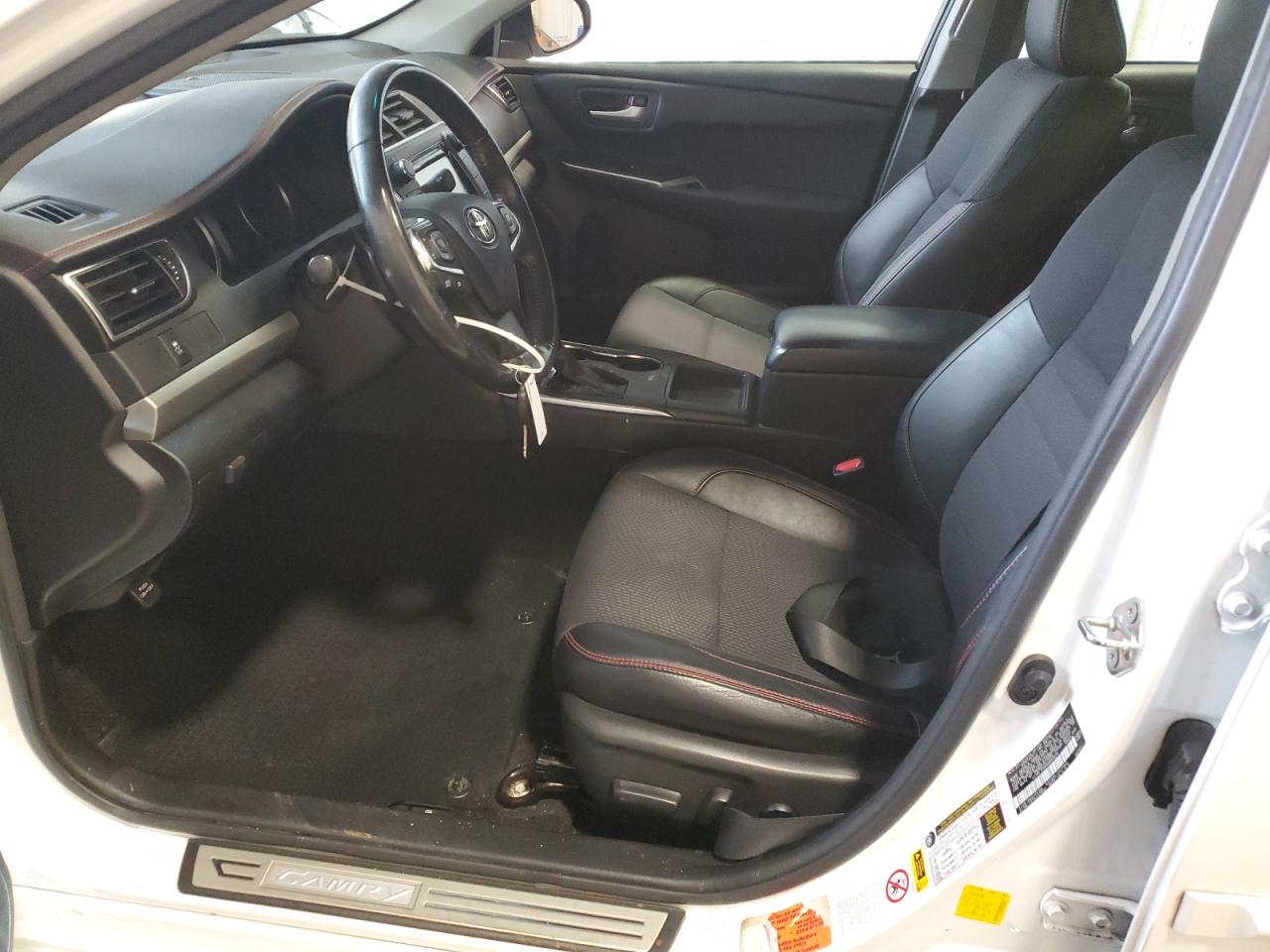 Lot #3311621247 2017 TOYOTA CAMRY LE