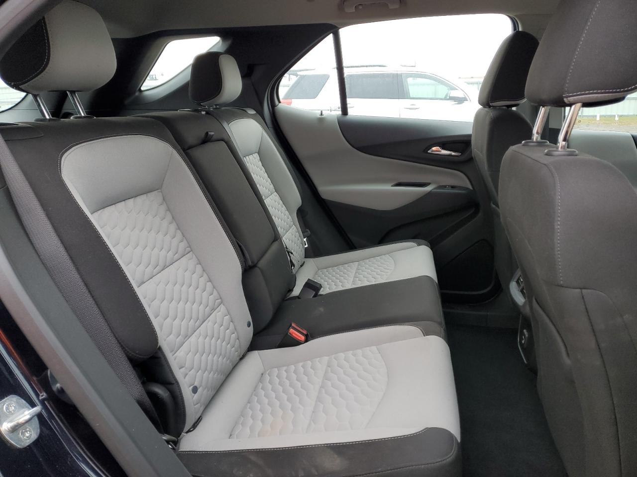 CHEVROLET EQUINOX LS