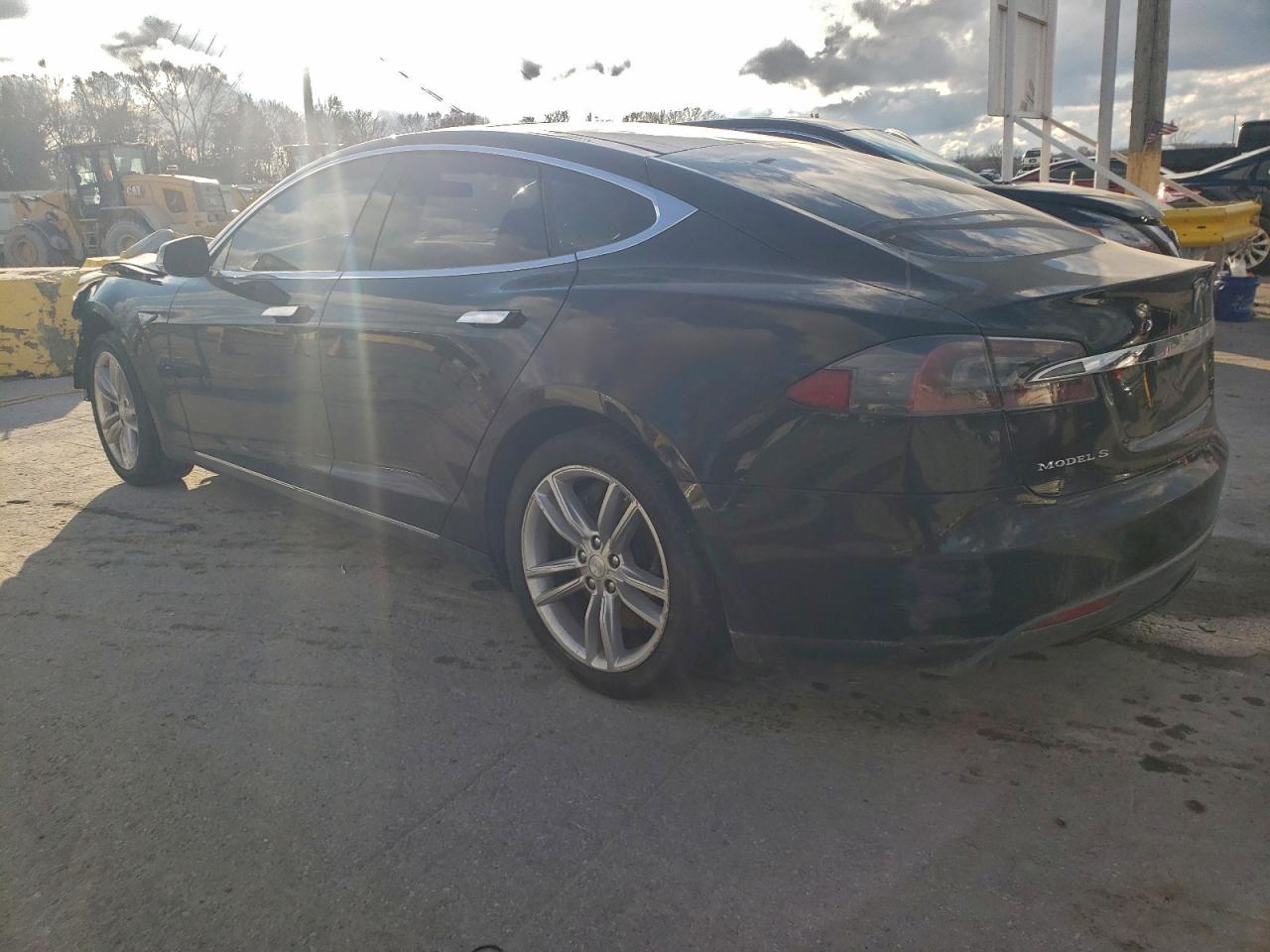 TESLA MODEL S