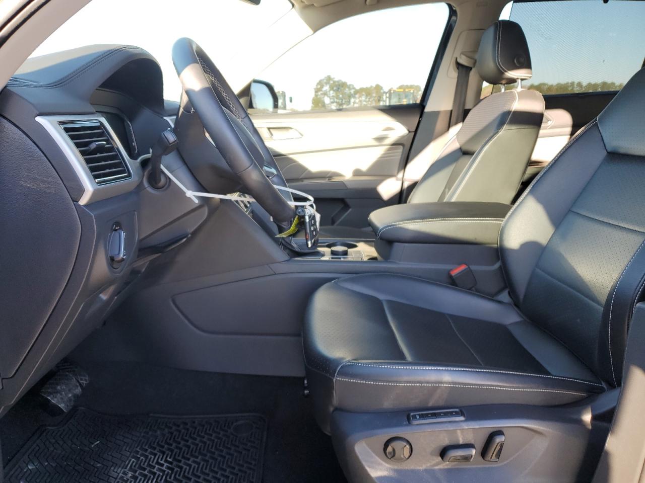 VOLKSWAGEN ATLAS SEL