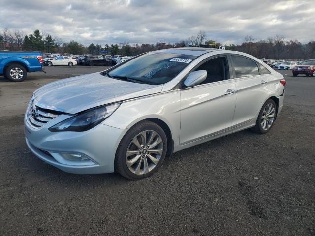 Global Auto Auctions: 2013 HYUNDAI SONATA SE