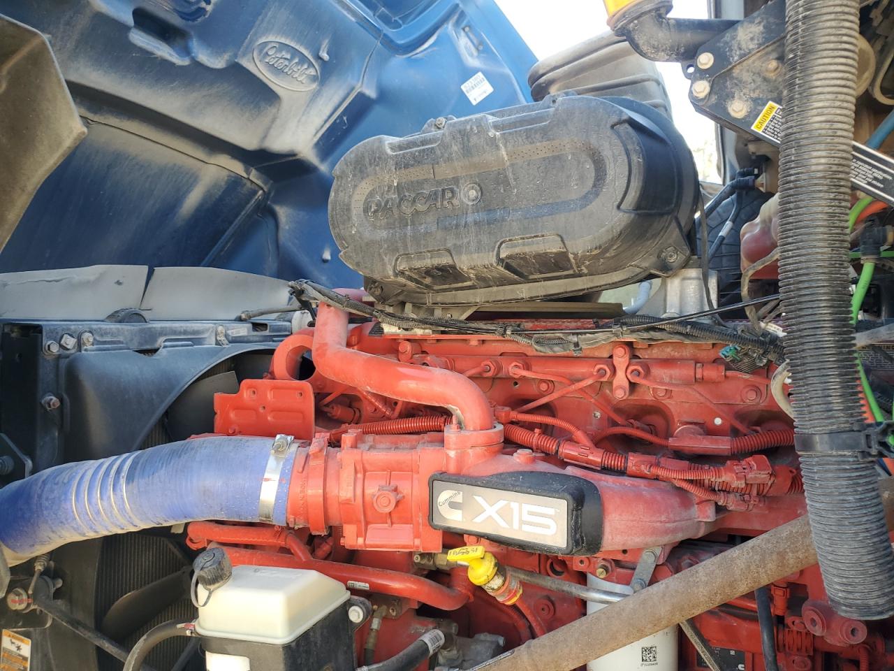 Lot #3290215213 2023 PETERBILT 579