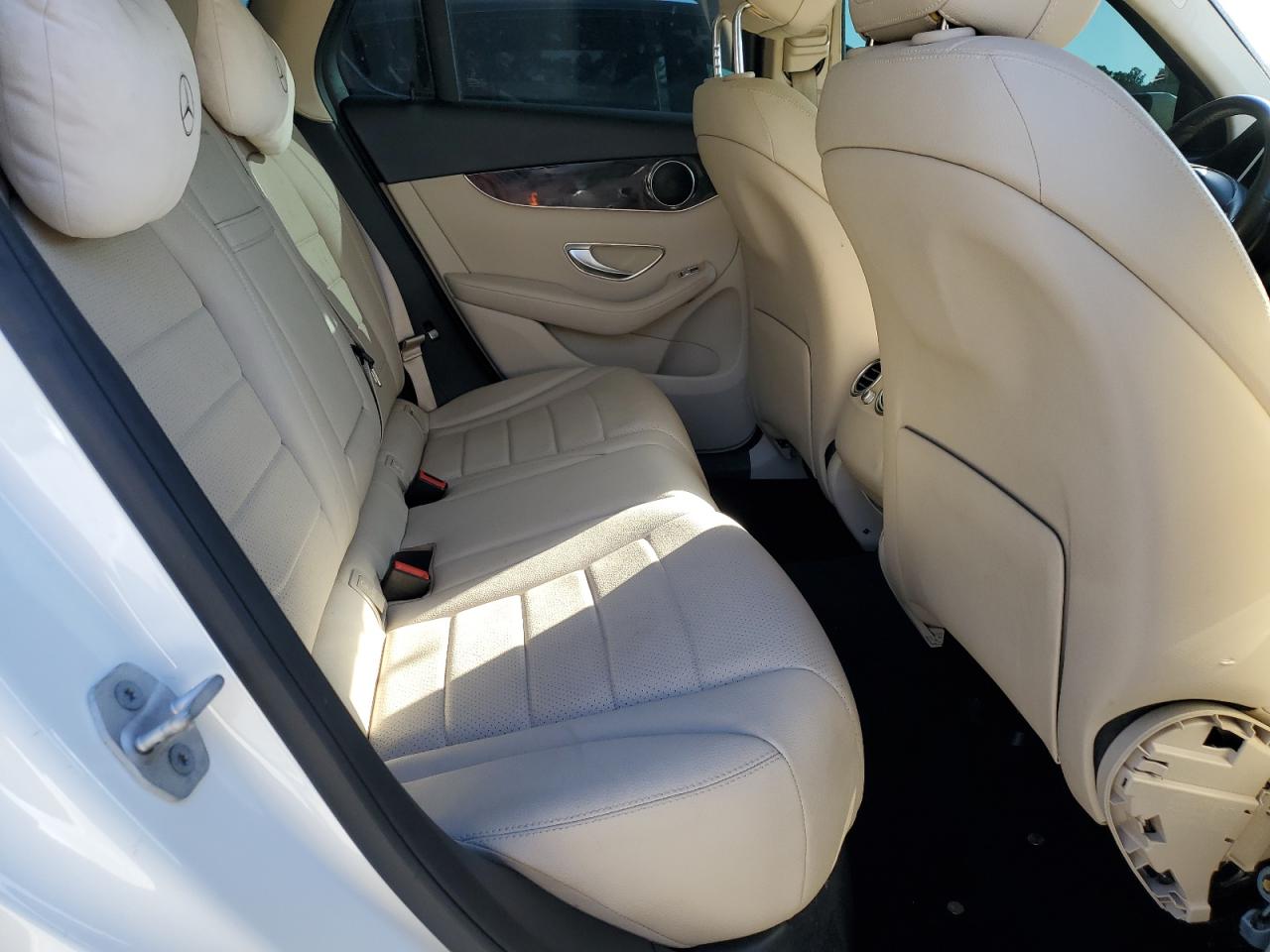 MERCEDES-BENZ GLC-CLASS 300 4MATIC