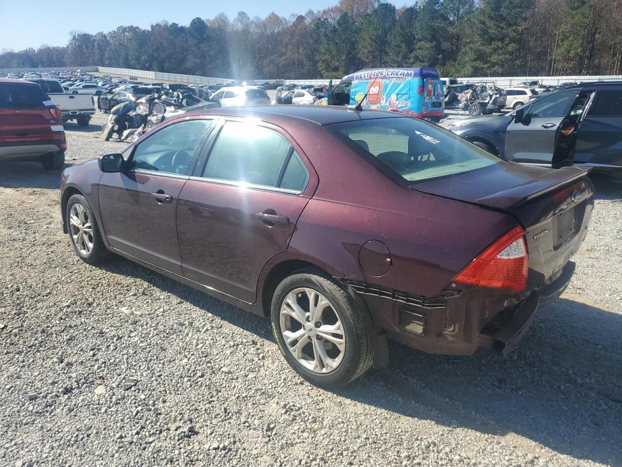 FORD FUSION SE