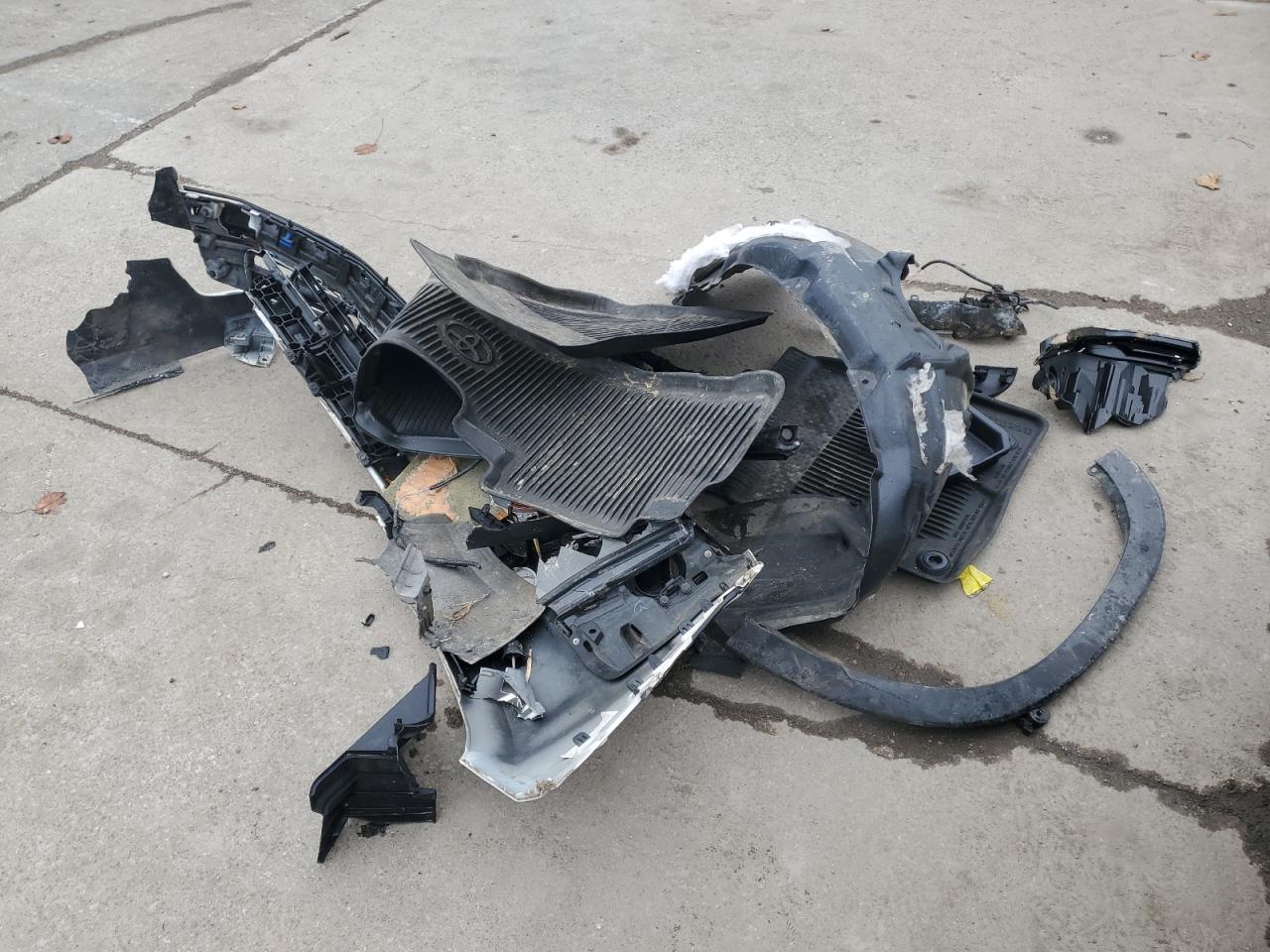 TOYOTA HIGHLANDER LIMITED