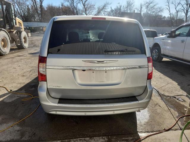 2012 CHRYSLER TOWN & COU - 2C4RC1CG3CR267284