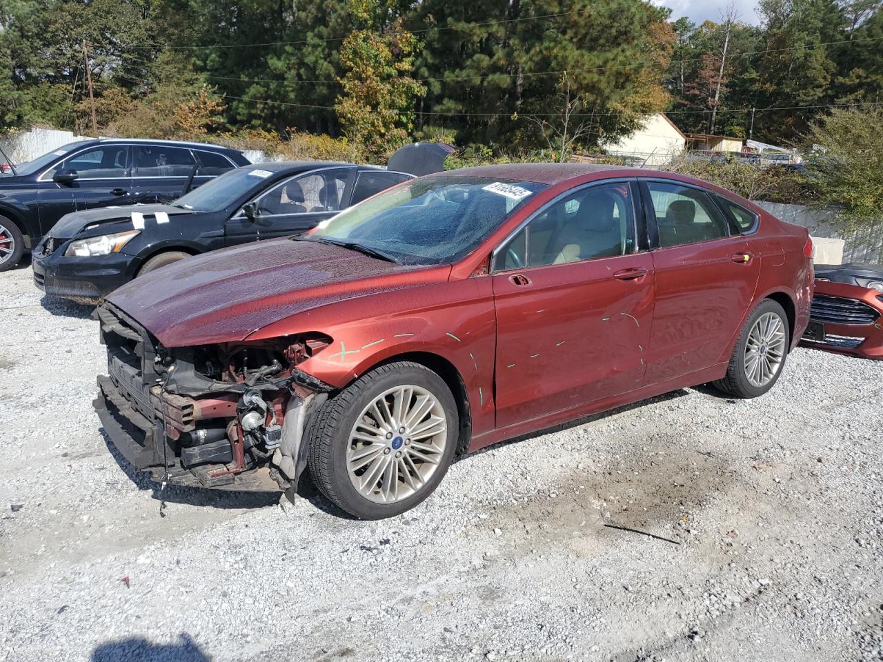 FORD FUSION SE