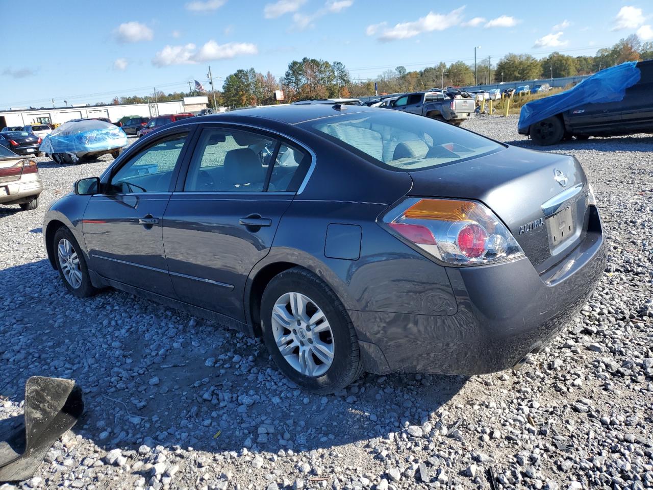 NISSAN ALTIMA BASE