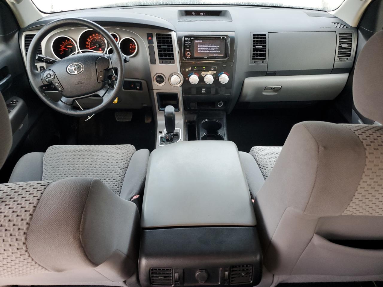 TOYOTA TUNDRA CREWMAX SR5