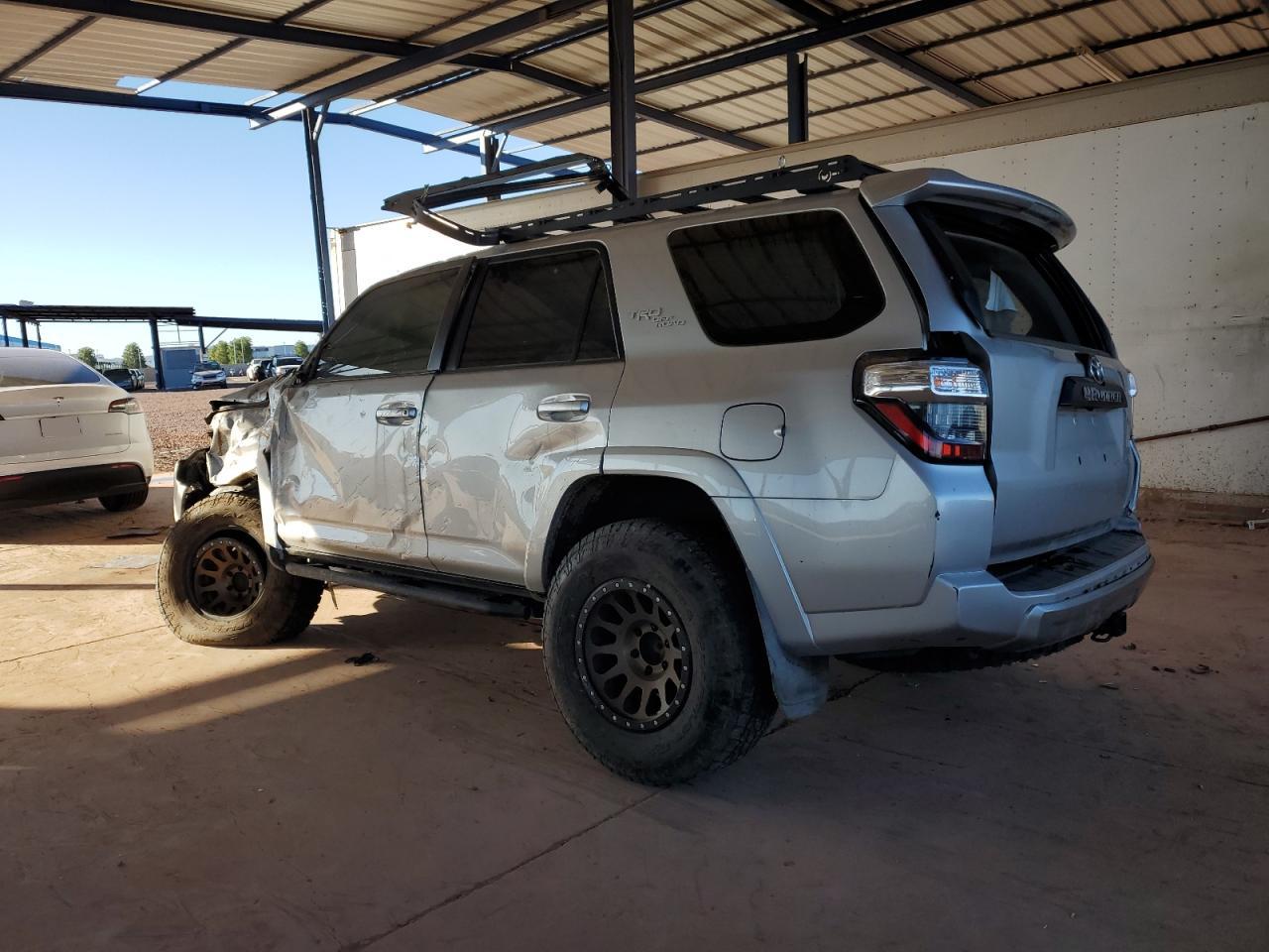 TOYOTA 4RUNNER SR5 PREMIUM