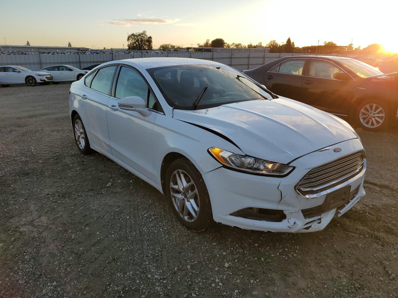 FORD FUSION SE