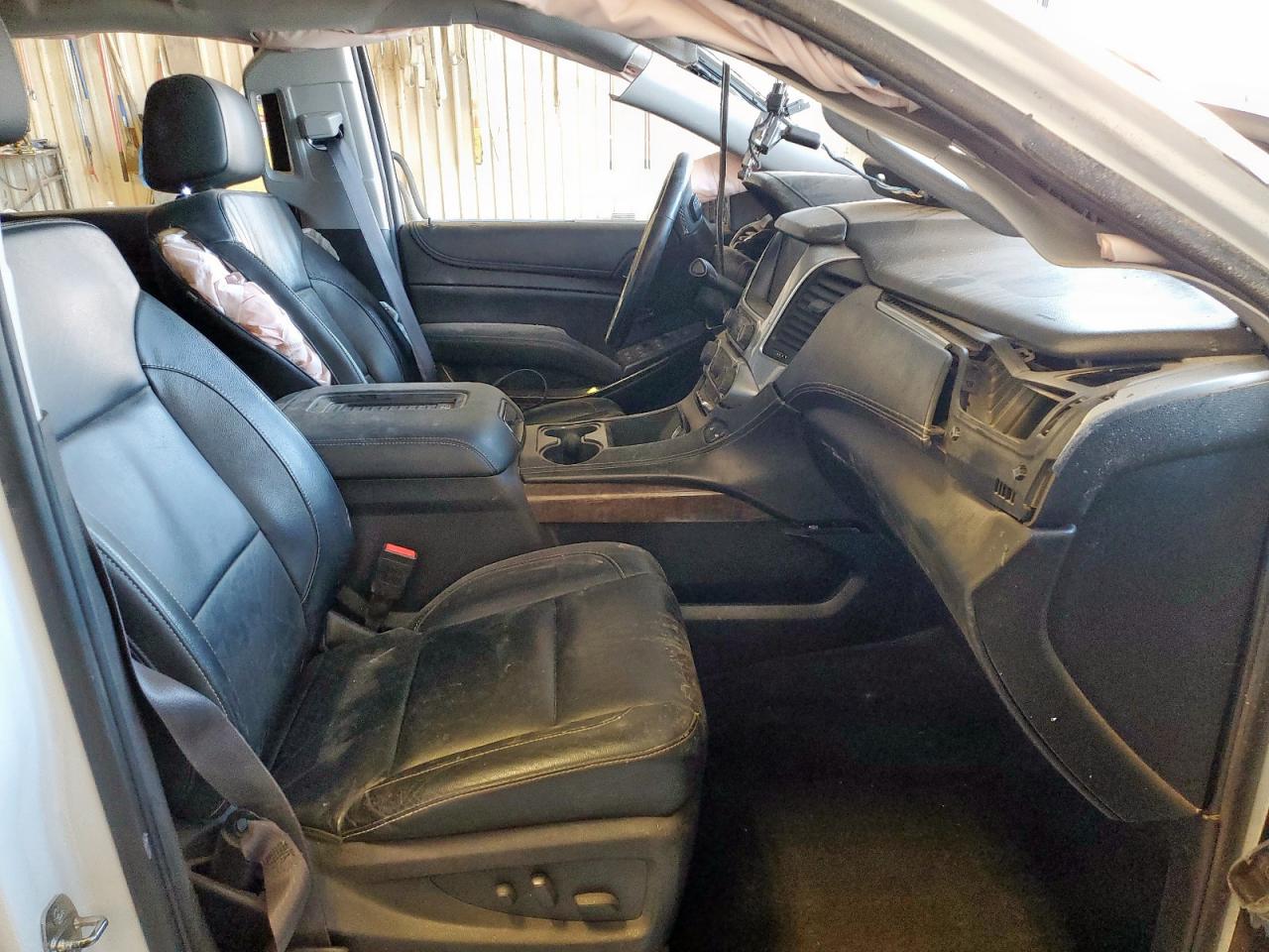 CHEVROLET SUBURBAN K1500 LT