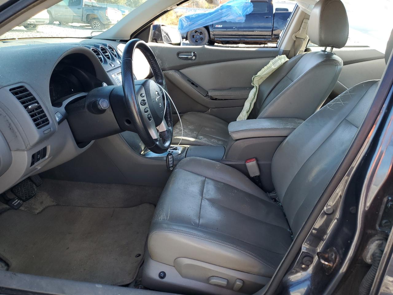 NISSAN ALTIMA BASE