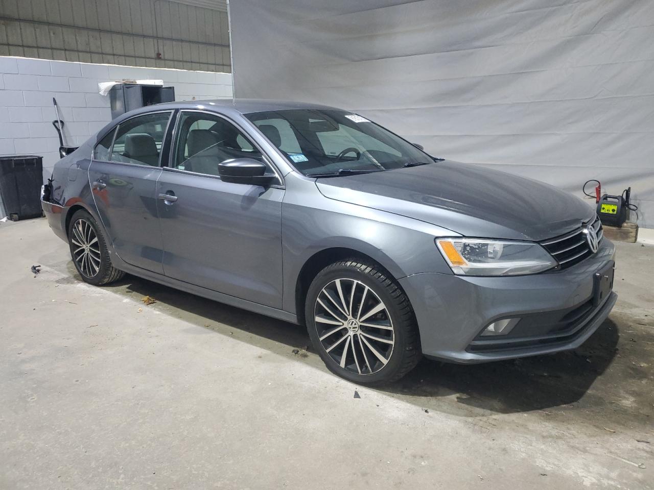 VOLKSWAGEN JETTA SPORT