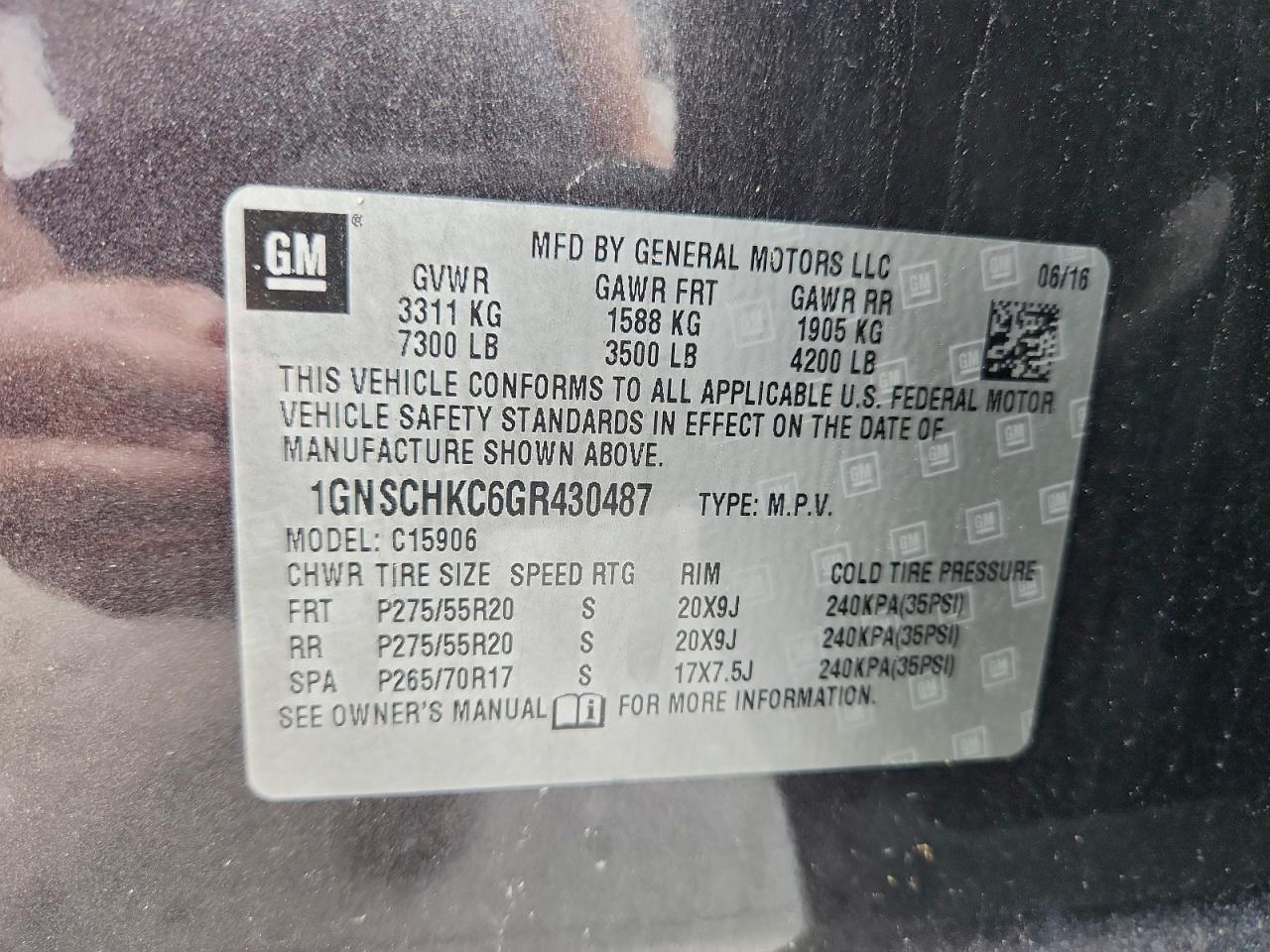 CHEVROLET SUBURBAN C1500 LT