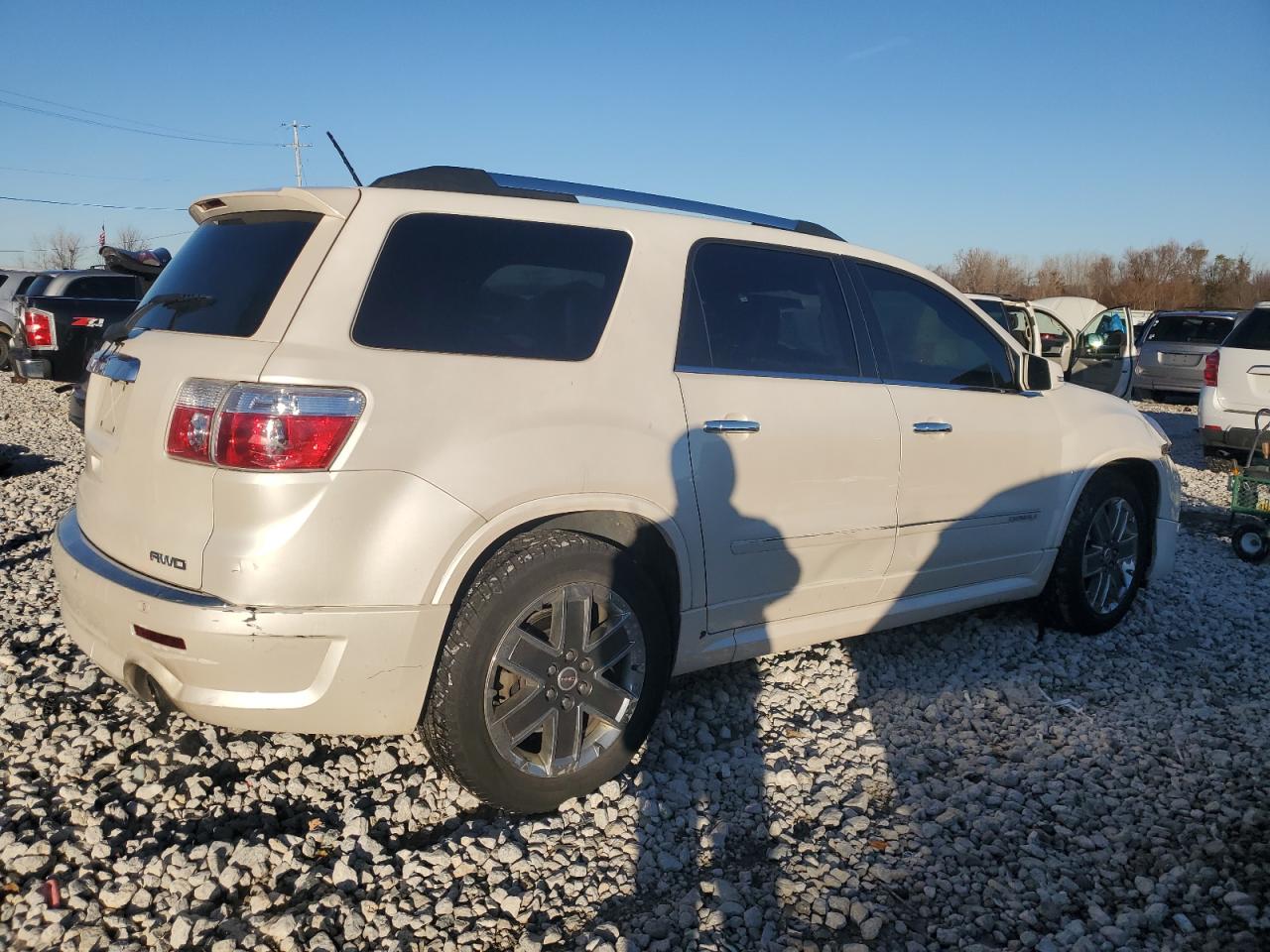 GMC ACADIA DENALI