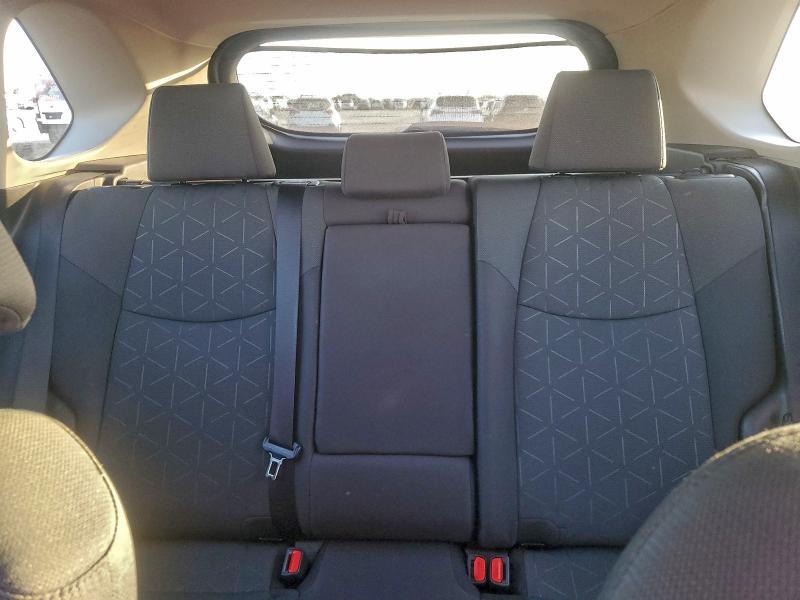 2024 TOYOTA RAV4 XLE #3297017384