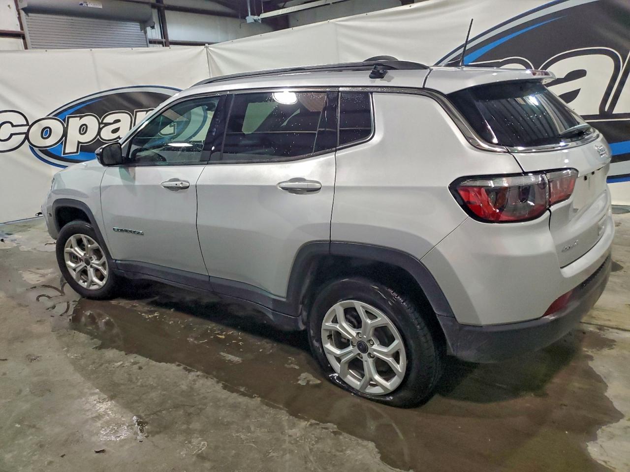 JEEP COMPASS LATITUDE