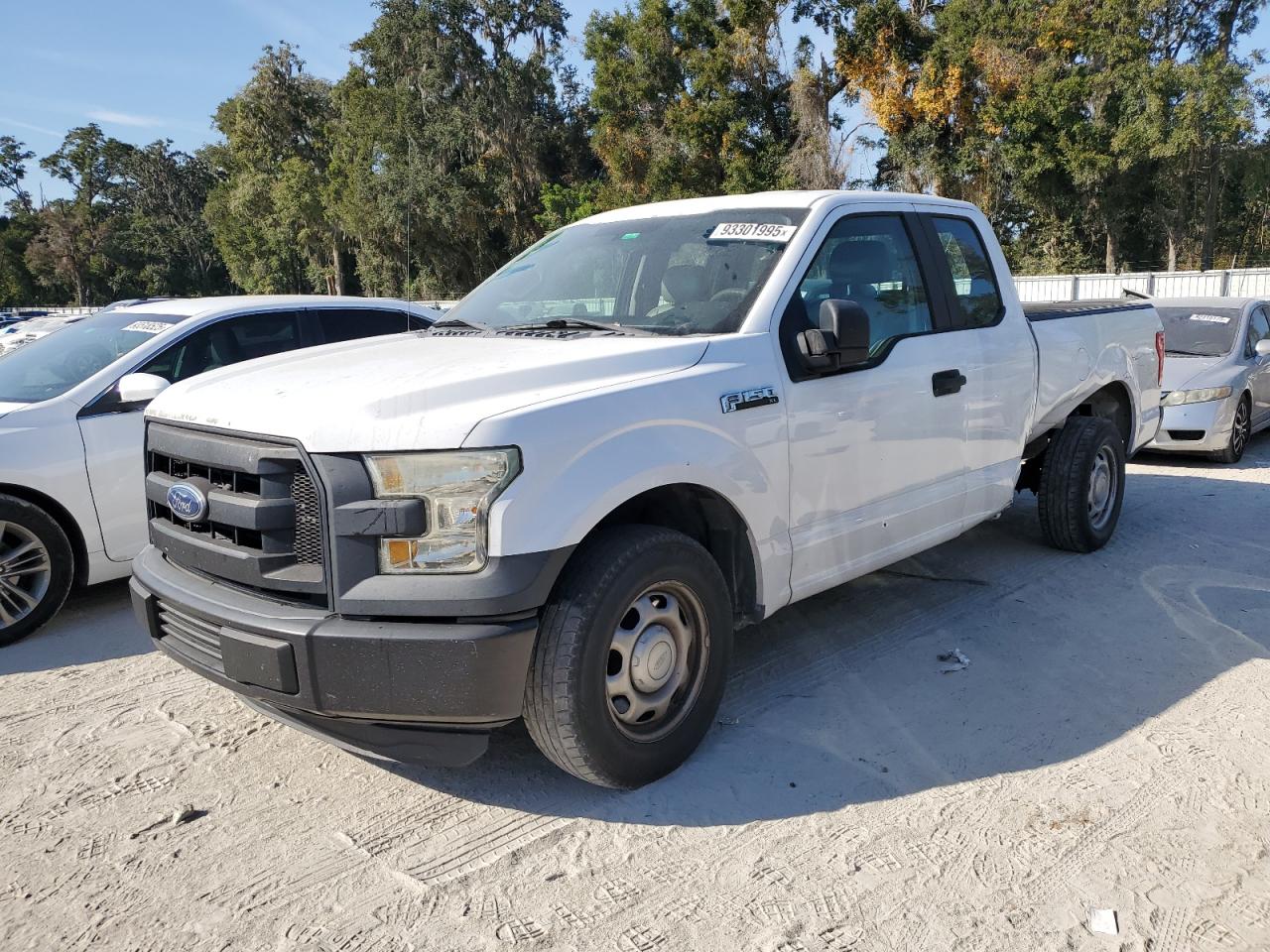 FORD F-150 SUPER CAB