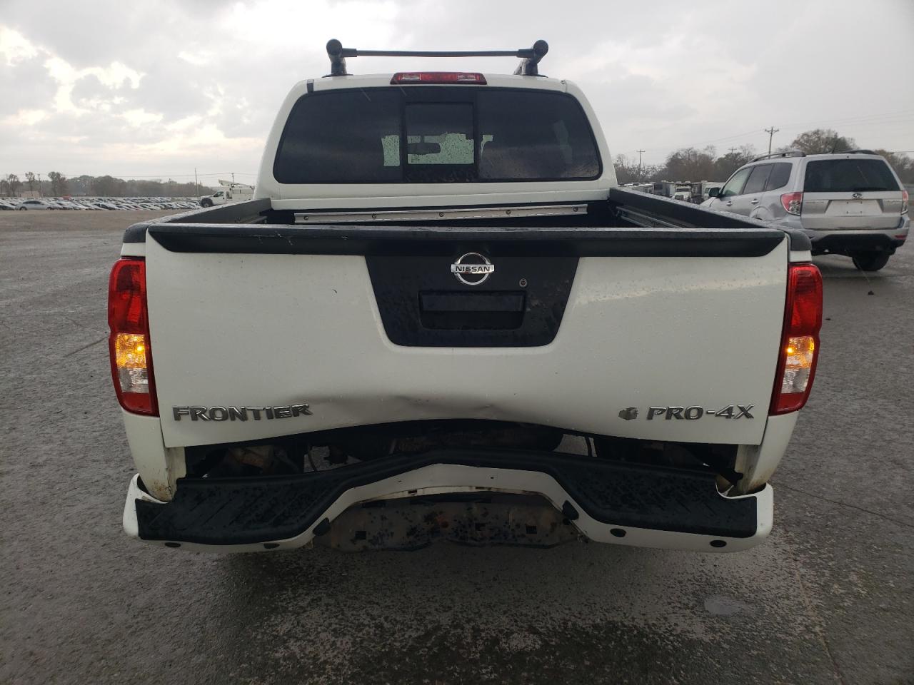 NISSAN FRONTIER S