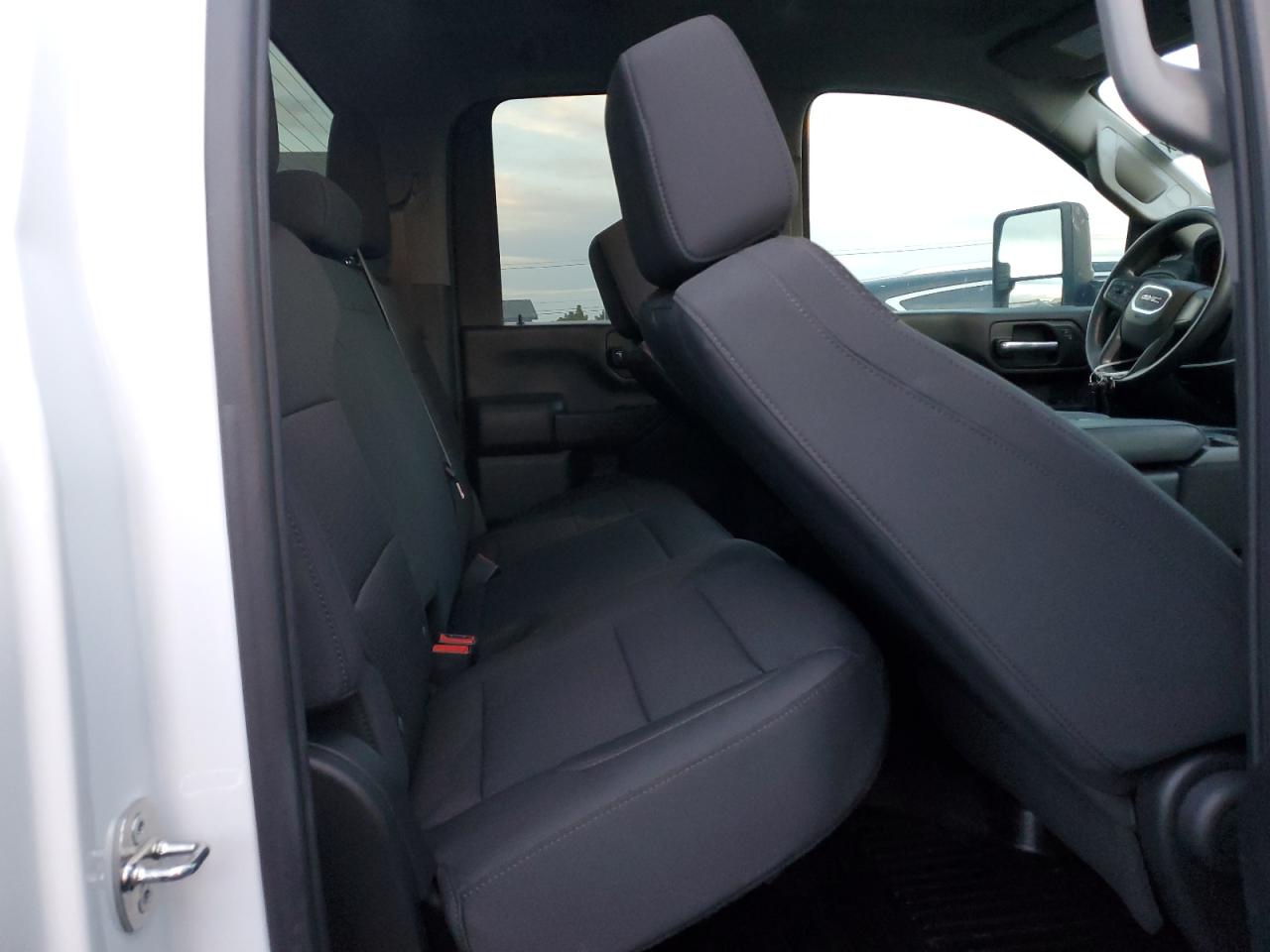 GMC SIERRA K2500 HEAVY DUTY