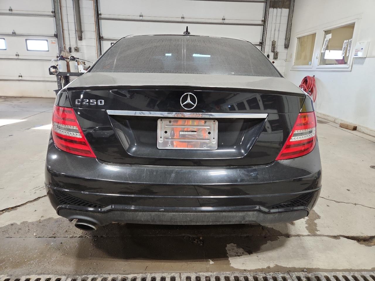 Lot #3309201619 2013 MERCEDES-BENZ C 250
