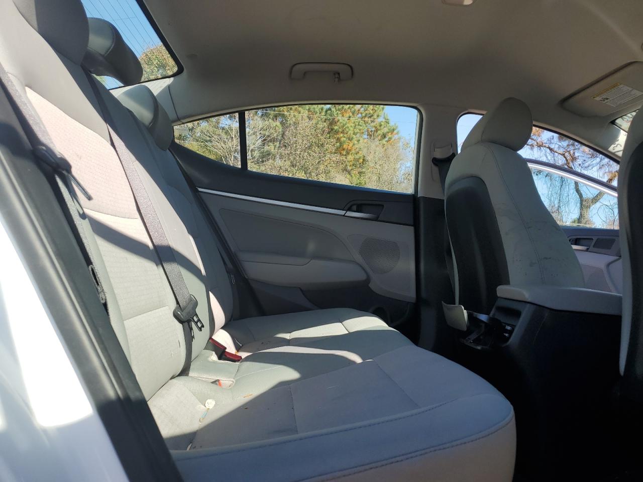 Lot #3301834378 2017 HYUNDAI ELANTRA SE