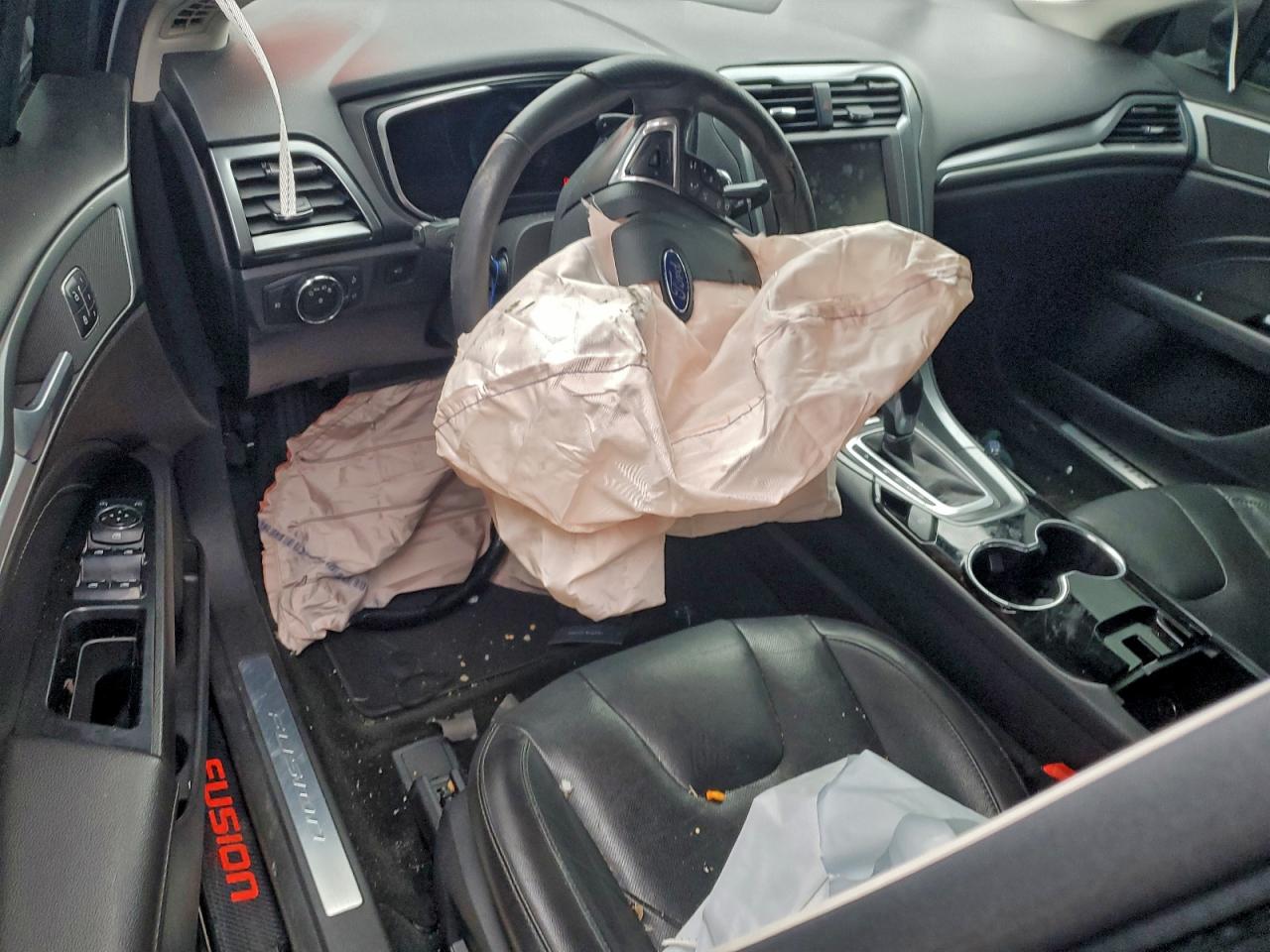 FORD FUSION TITANIUM