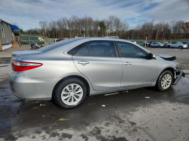 2015 TOYOTA CAMRY LE #3310565064