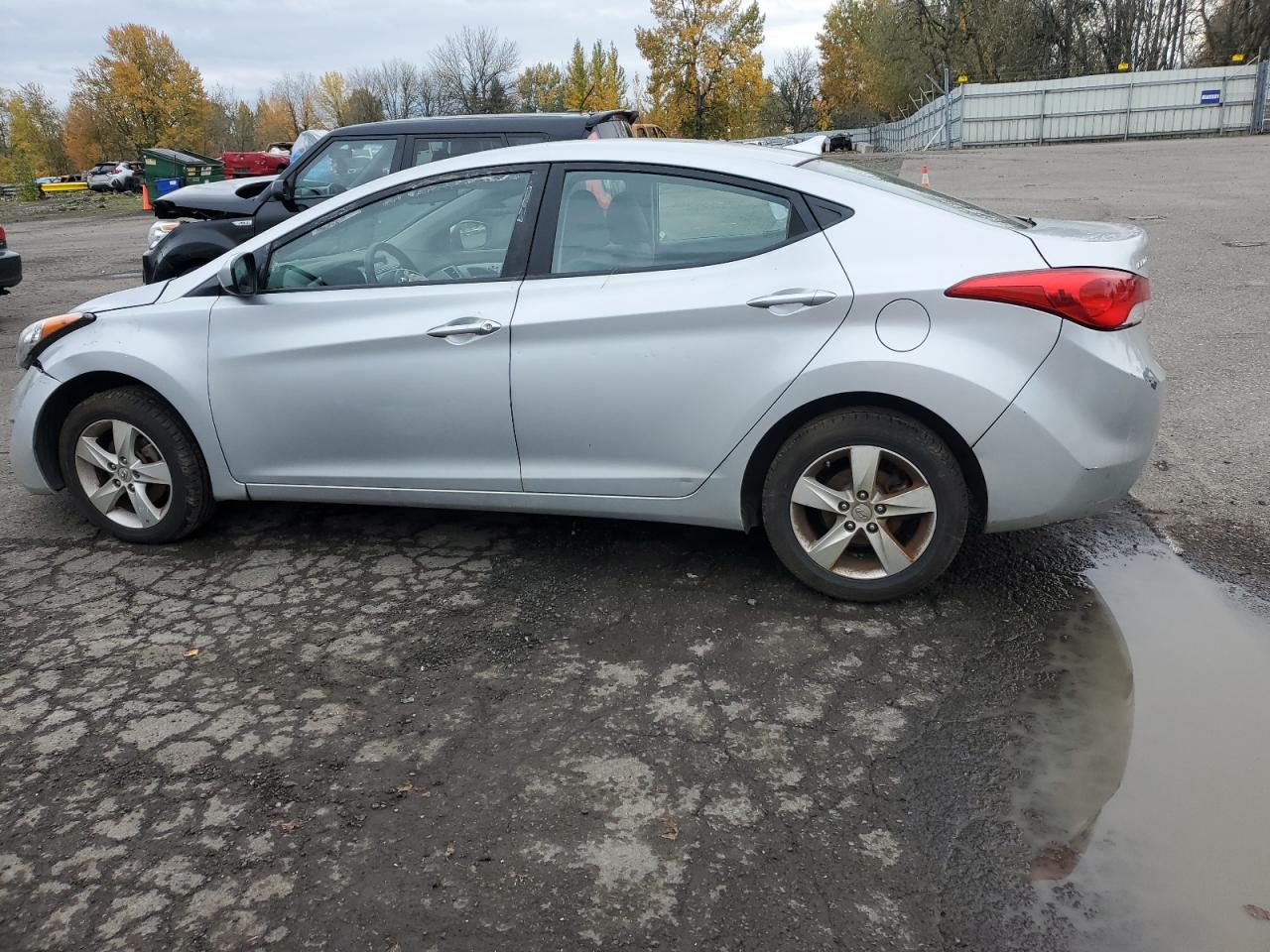 HYUNDAI ELANTRA GLS