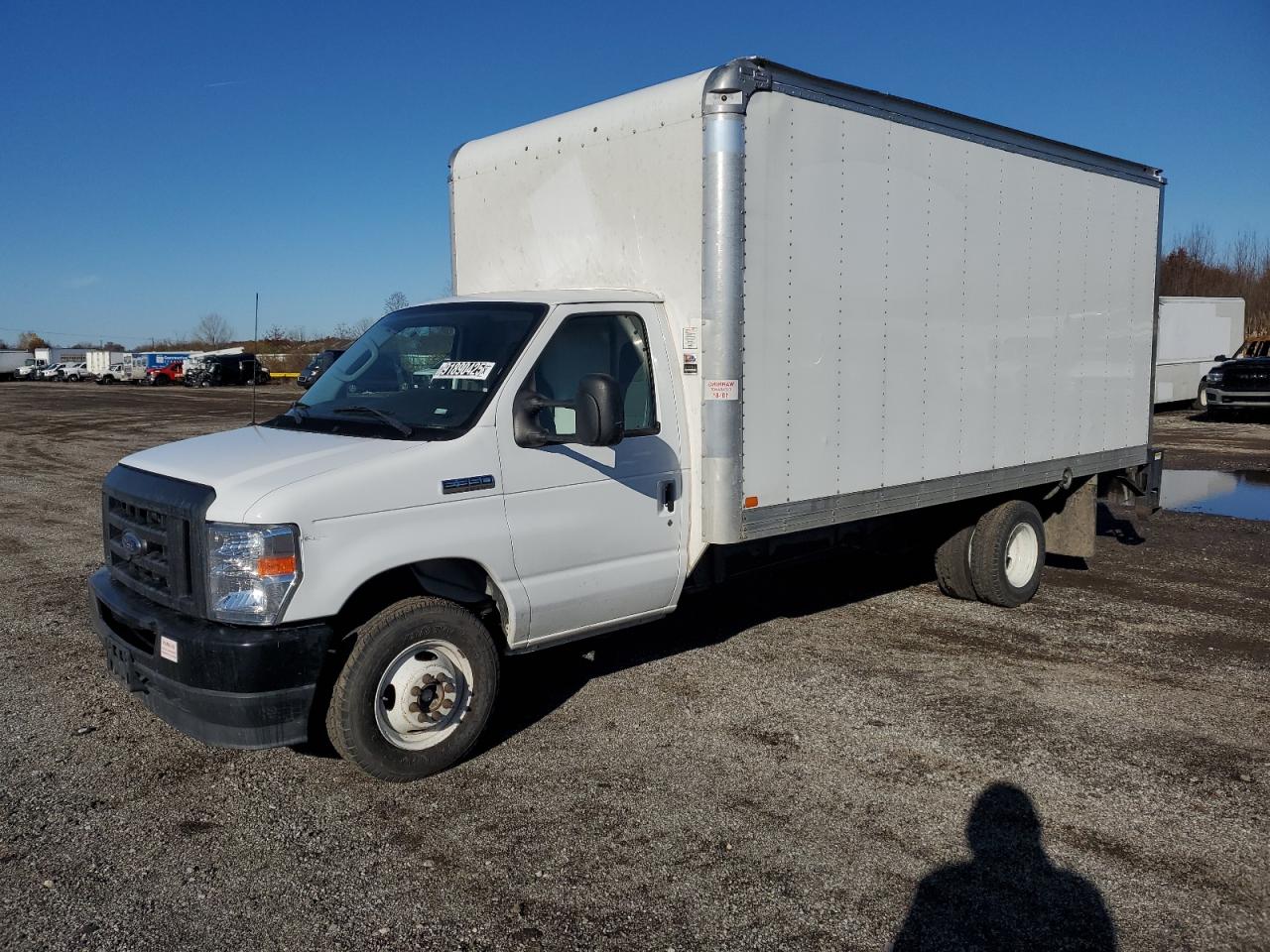 FORD ECONOLINE E350 SUPER DUTY CUTAWAY VAN