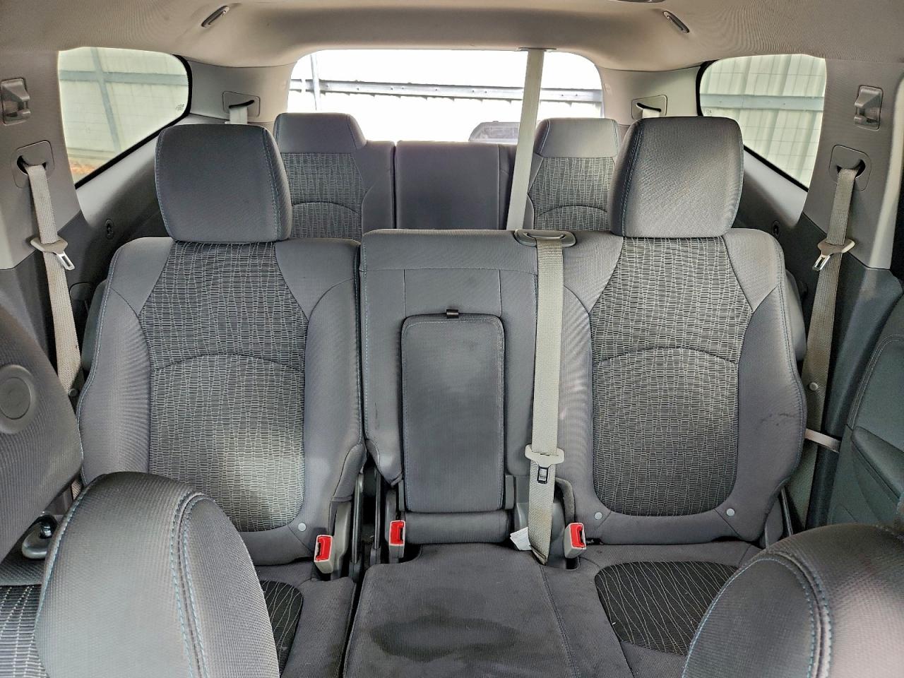 CHEVROLET TRAVERSE LS