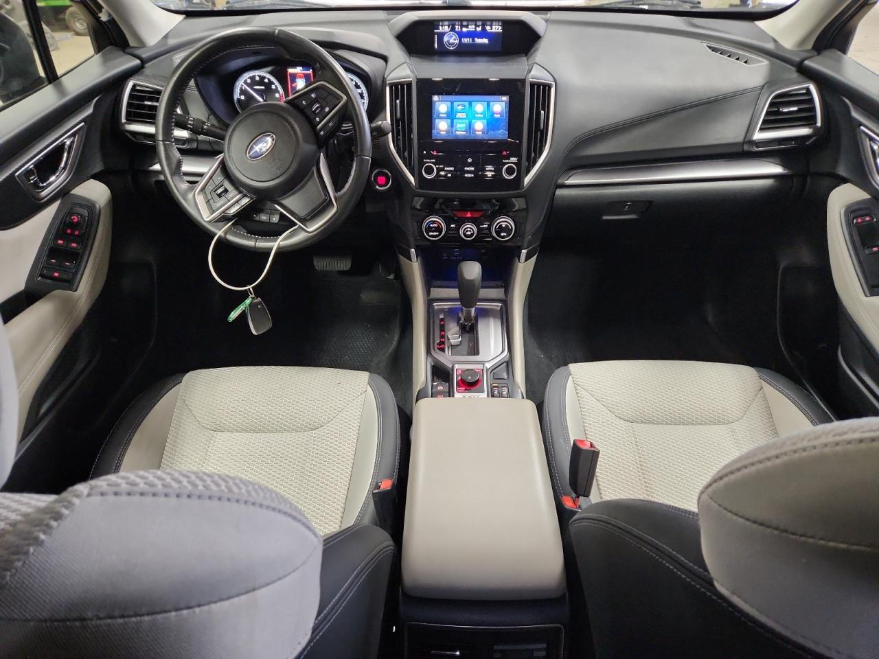 SUBARU FORESTER PREMIUM