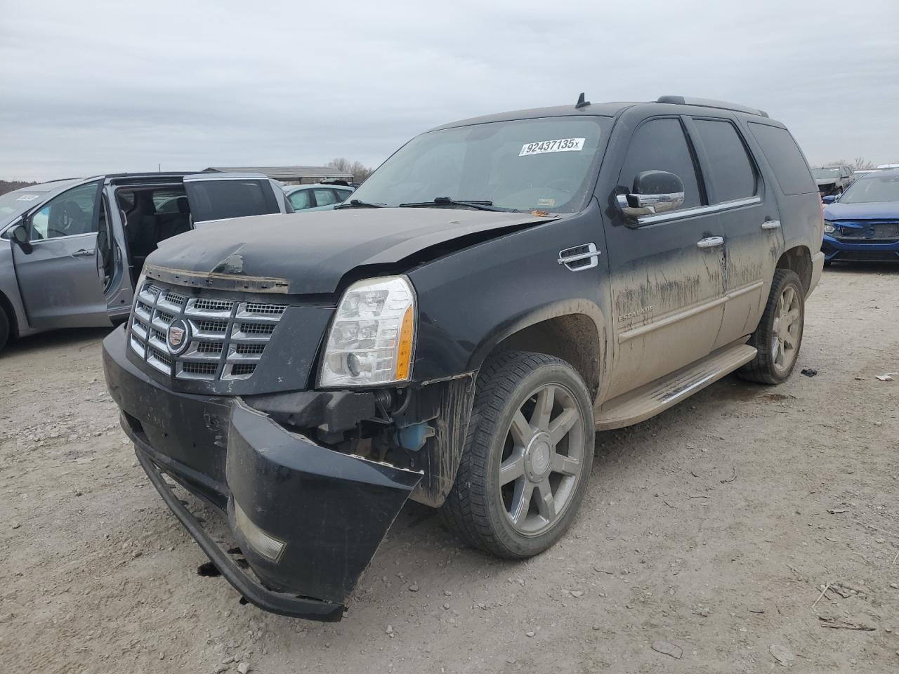 CADILLAC ESCALADE LUXURY